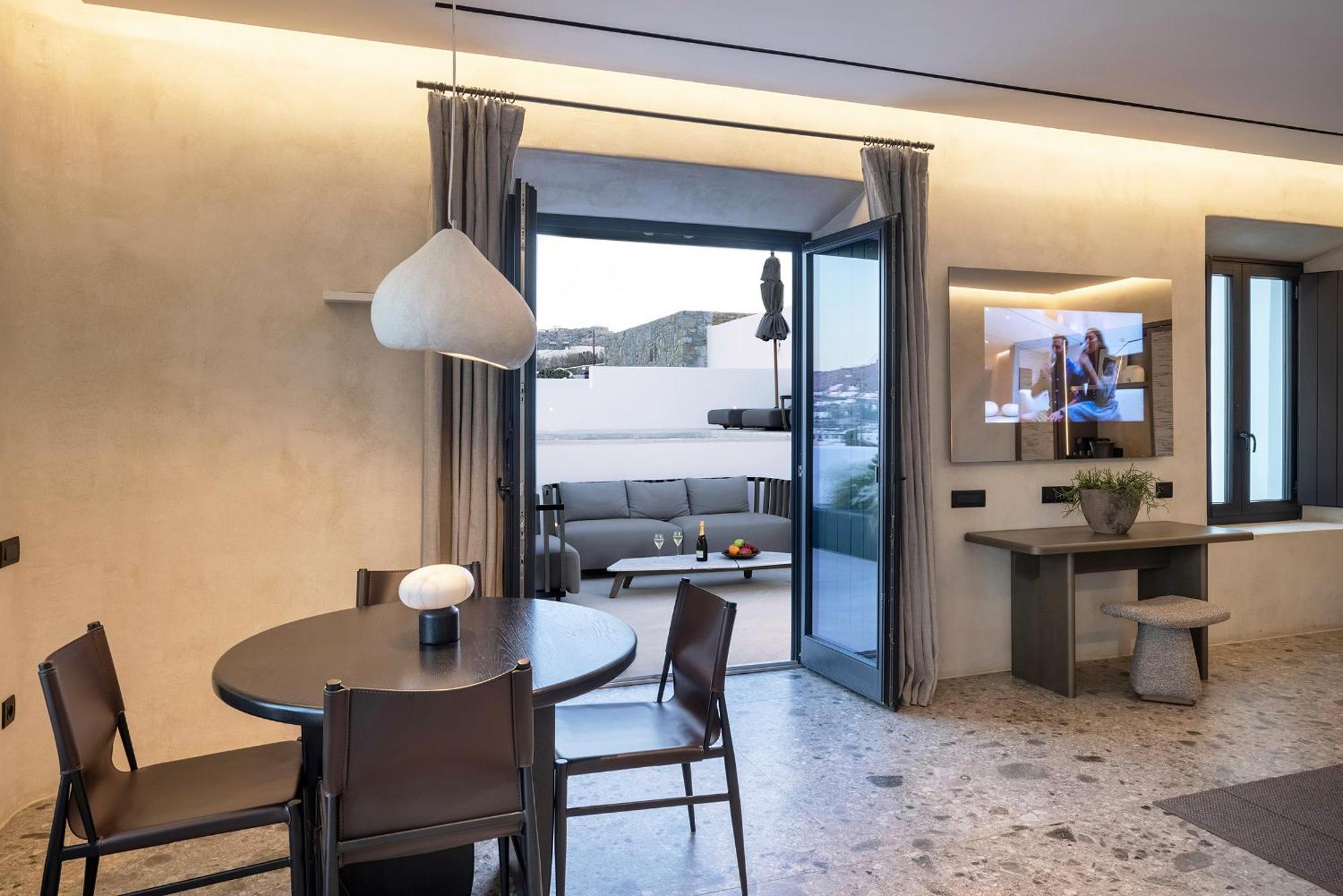 Aeonic Suites And Spa Mykonos Town Luaran gambar